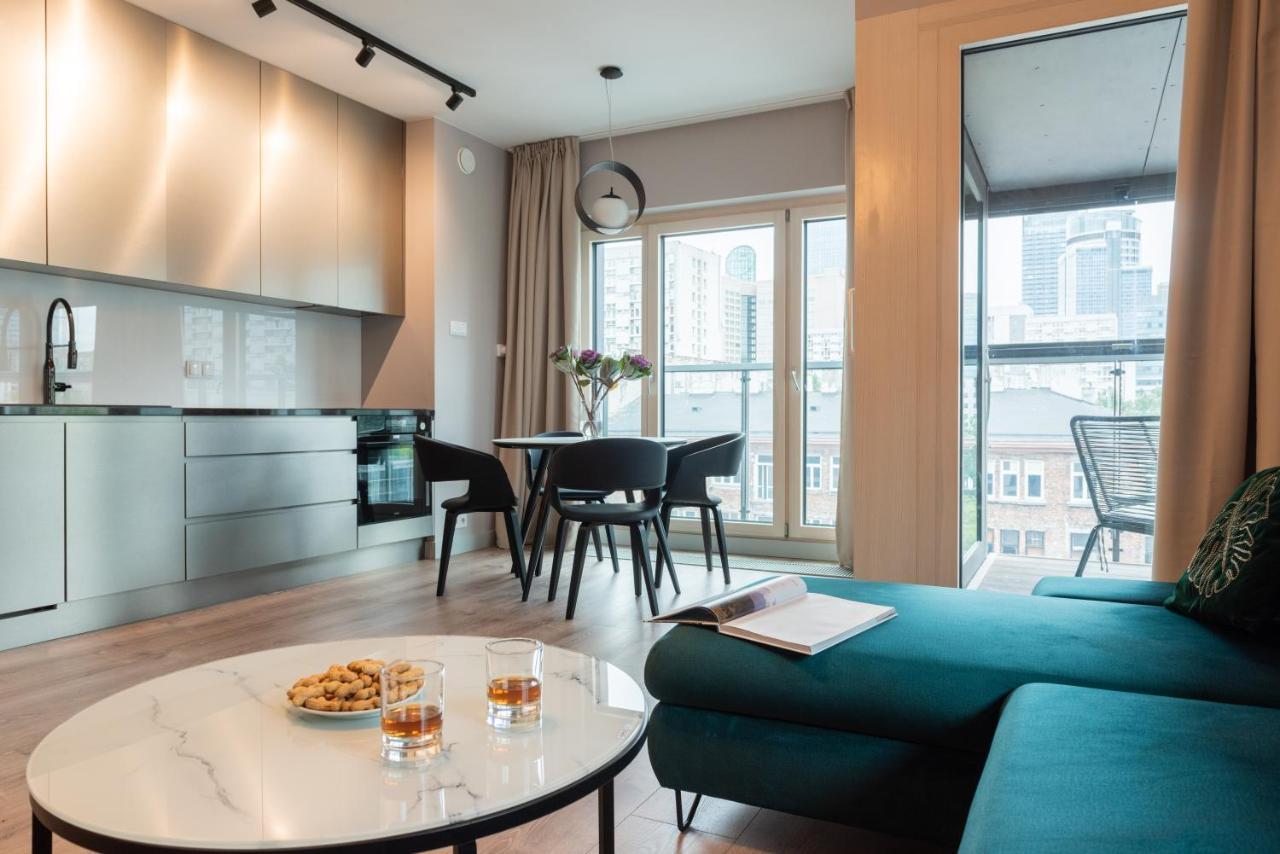 Mennica Residence Luxury Location วอร์ซอ ภายนอก รูปภาพ