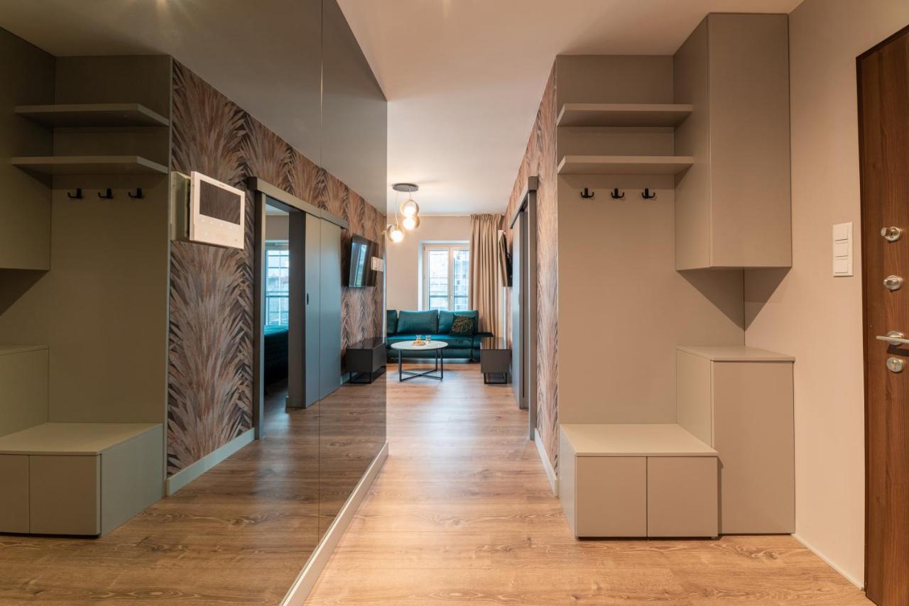 Mennica Residence Luxury Location วอร์ซอ ภายนอก รูปภาพ